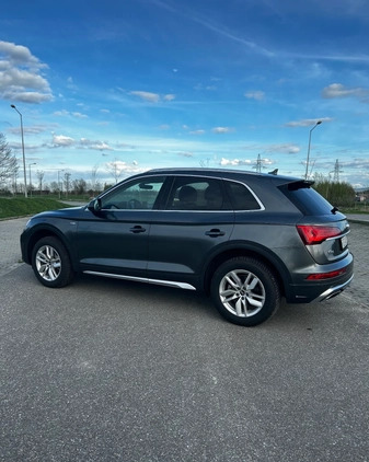 Audi Q5 cena 173000 przebieg: 23380, rok produkcji 2021 z Rzeszów małe 742